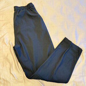 Lululemon Pants Black Size 8 Elastic Waist Side Pockets Pleats on Front